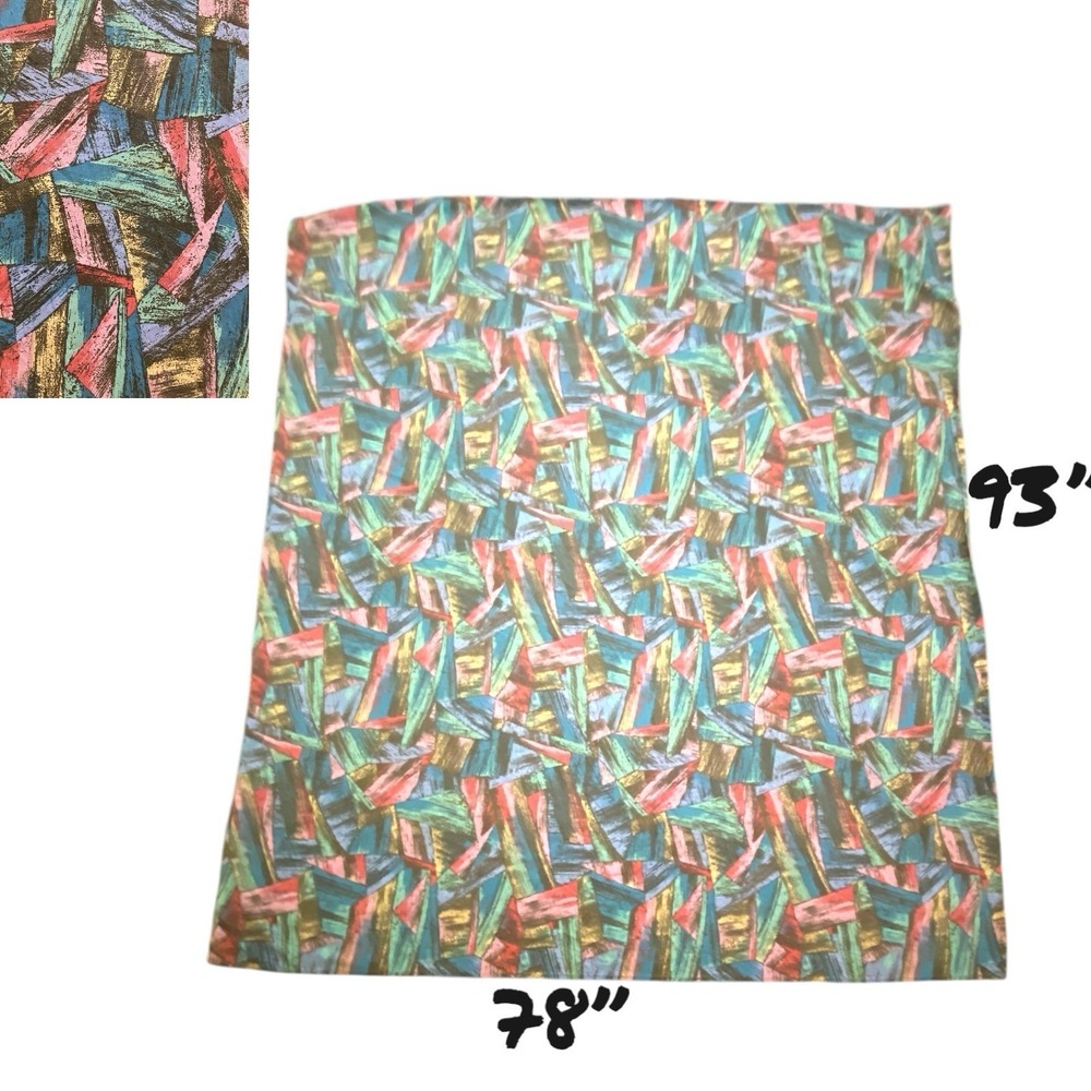 Geometric Sheet Retro 80s Print Cotton Fabric 93x78 Red Blue Green DIY Crafts